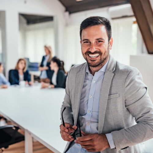 Motivation für Mitarbeiter steigern durch Dirk Schmidt